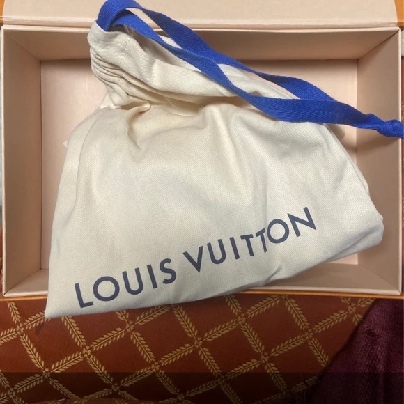 Authentic Louis Vuitton Nano Speedy - Picture 4 of 9